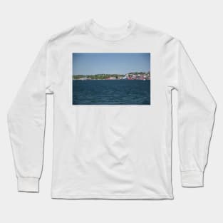 850_4744 Long Sleeve T-Shirt